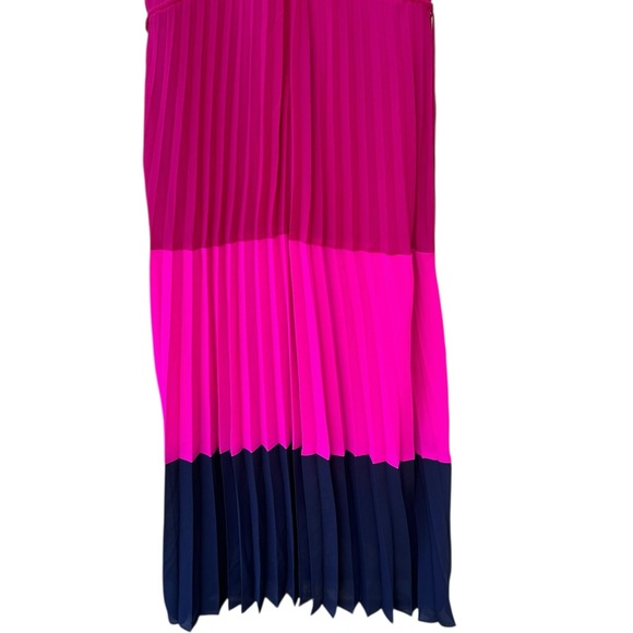 Taylor  Chiffon Pleated Color Block Sleeveless Midi Dress Size 12p - Picture 3 of 6